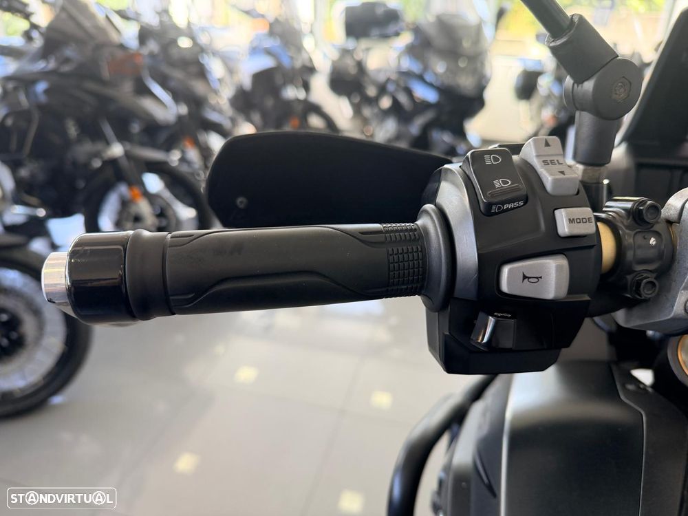 Honda Africa Twin CRF 1000L - 6