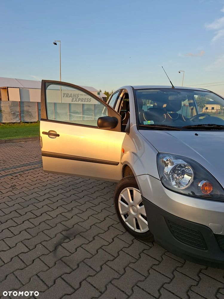 Ford Fiesta 1.3 - 30