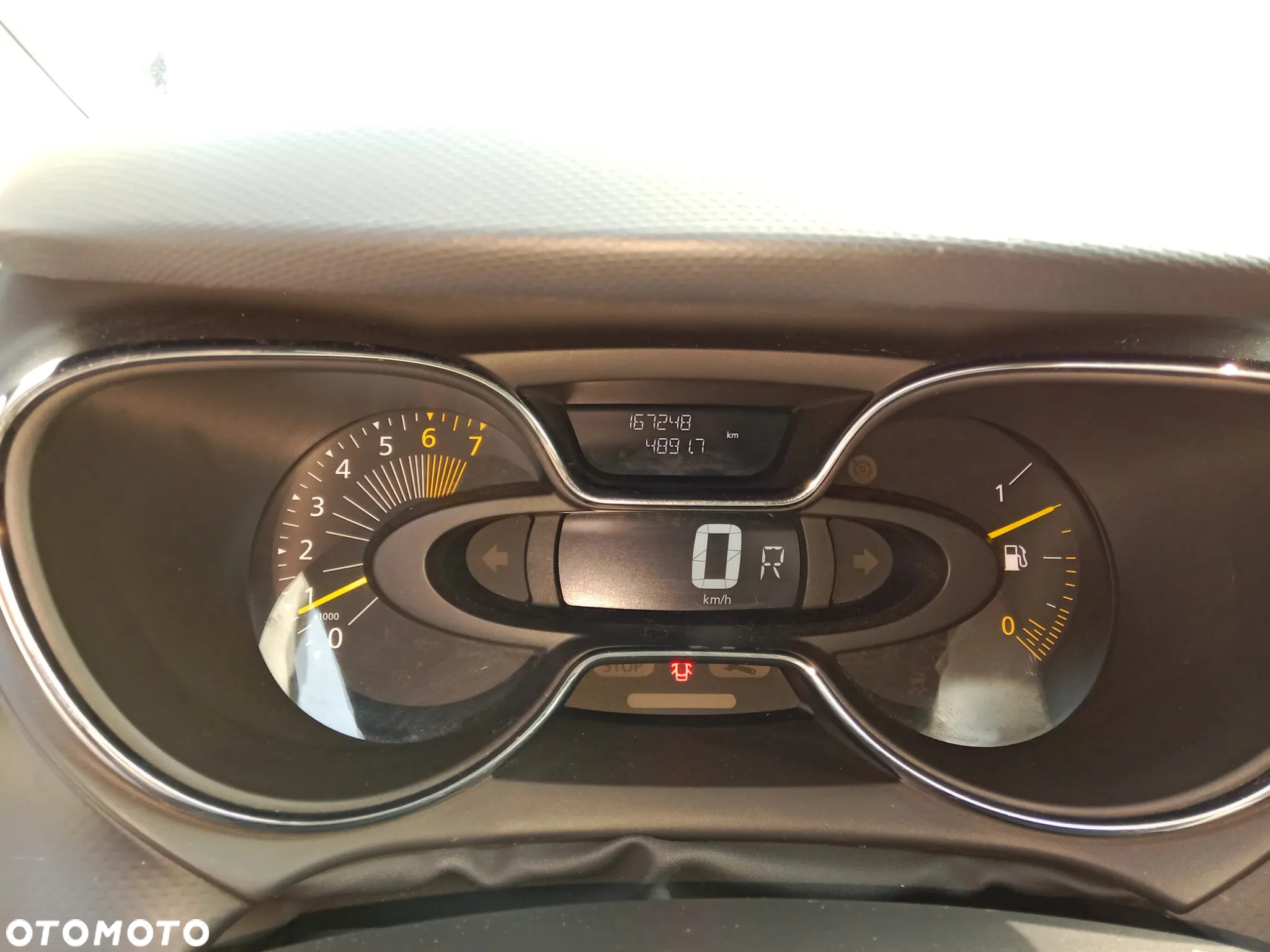 Renault Captur - 16