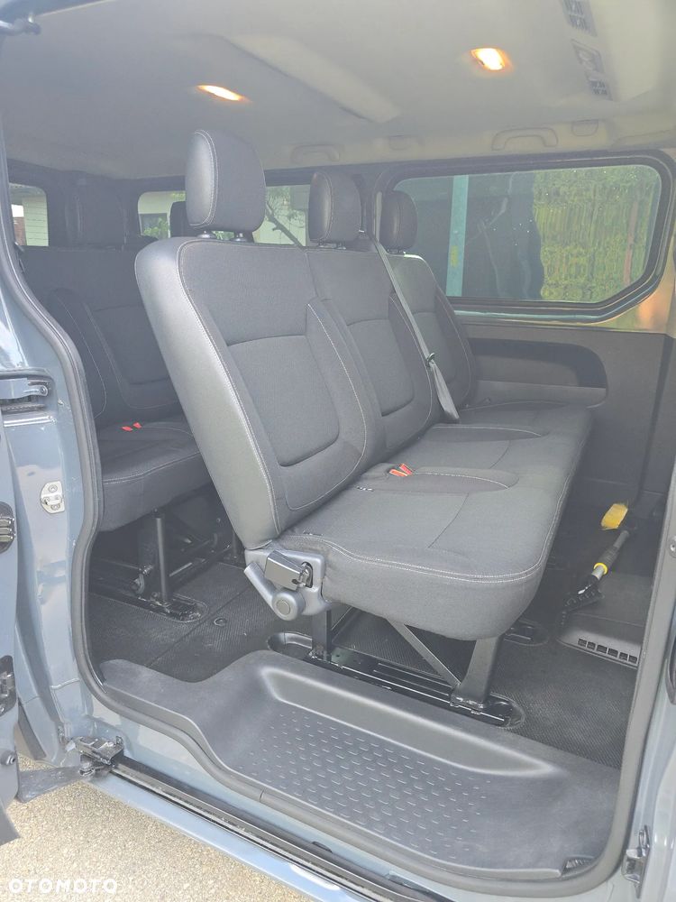Renault Trafic - 21