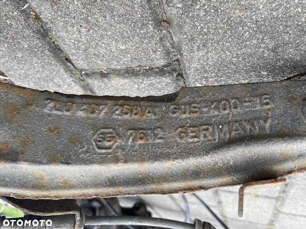 Porsche Cayenne ZWROTNICA PIASTA LEWA PRAWA przód wahacze półoś - 4