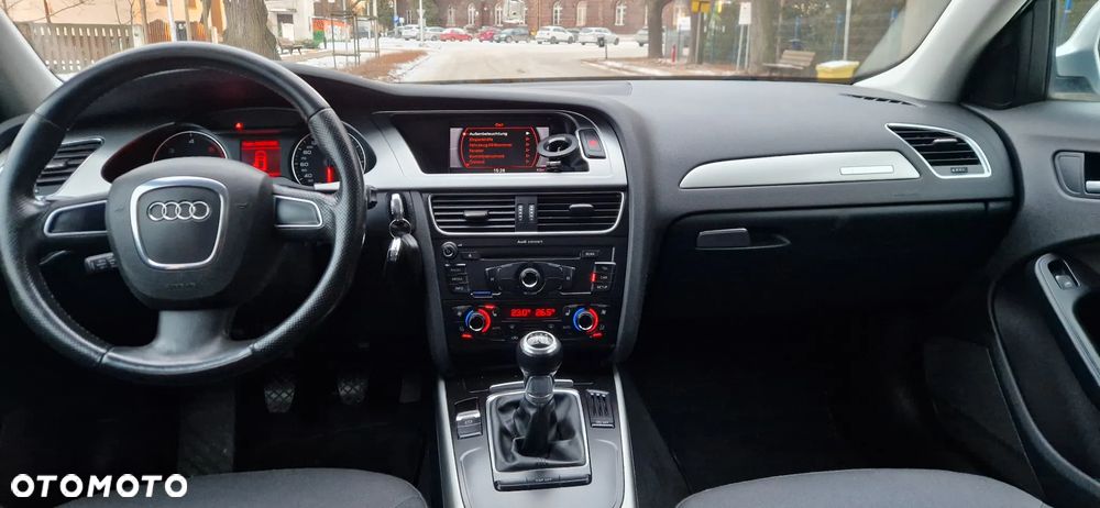Audi A4 Allroad - 23