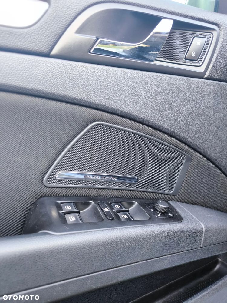 Skoda Superb 2.0 TDI Comfort DSG - 21