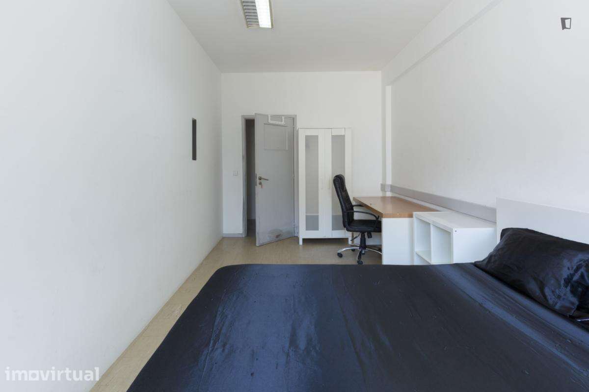 Quarto - localizado em Bonfim Porto - Grande imagem: 4/43