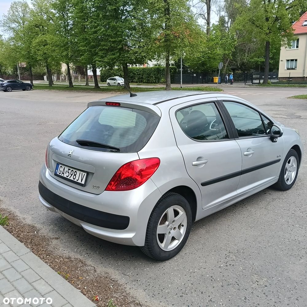 Peugeot 207 1.4 - 4