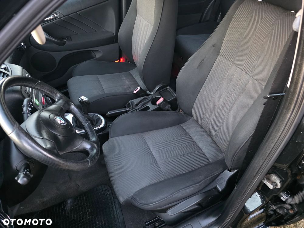 Alfa Romeo 147 1.6 ECO Black Line - 22