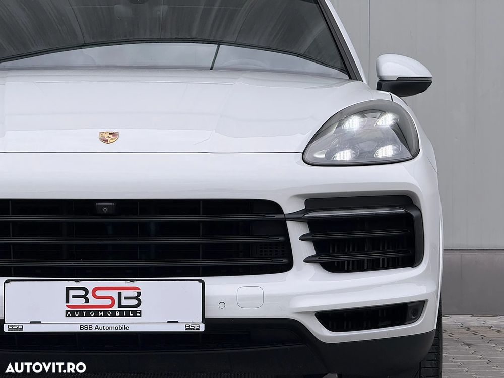 Porsche Cayenne S - 39