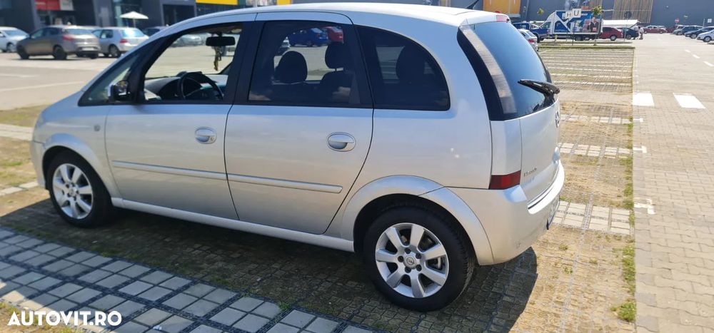 Opel Meriva 1.7 CDTI Cosmo - 4