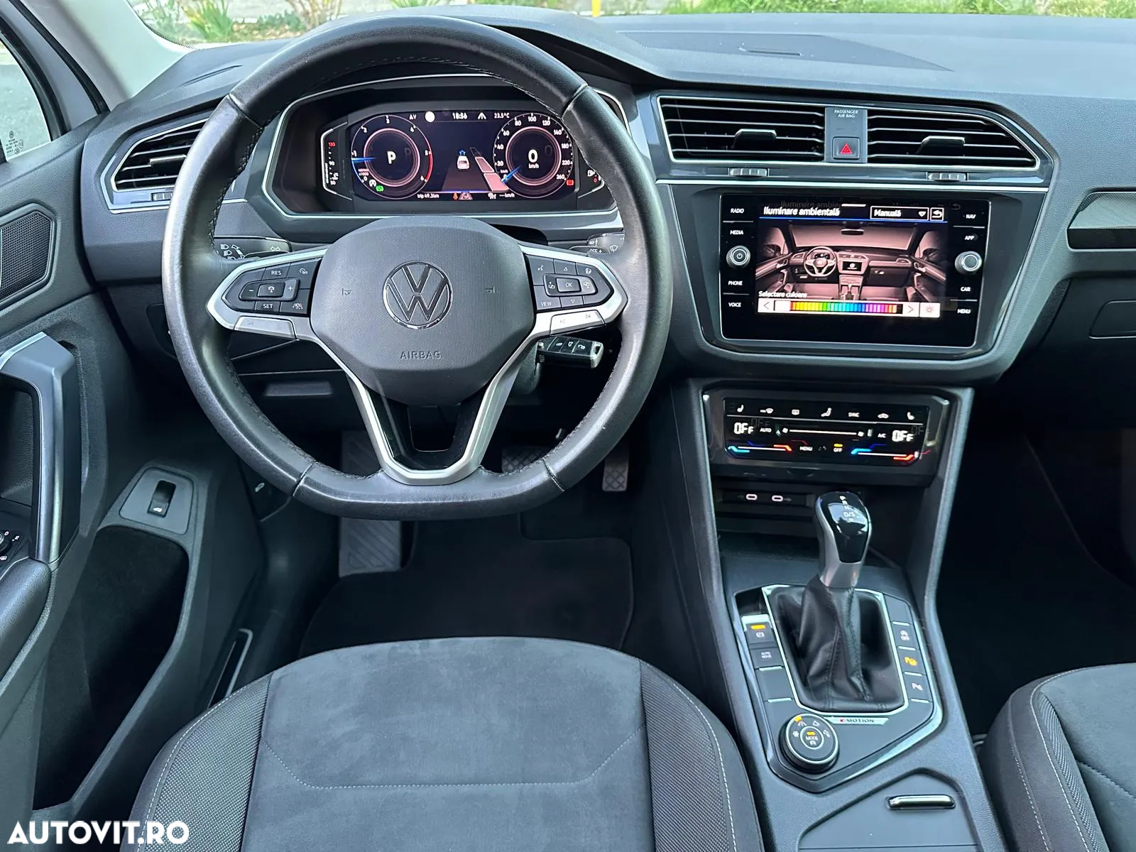 Volkswagen Tiguan 2.0 TDI DSG Elegance - 17
