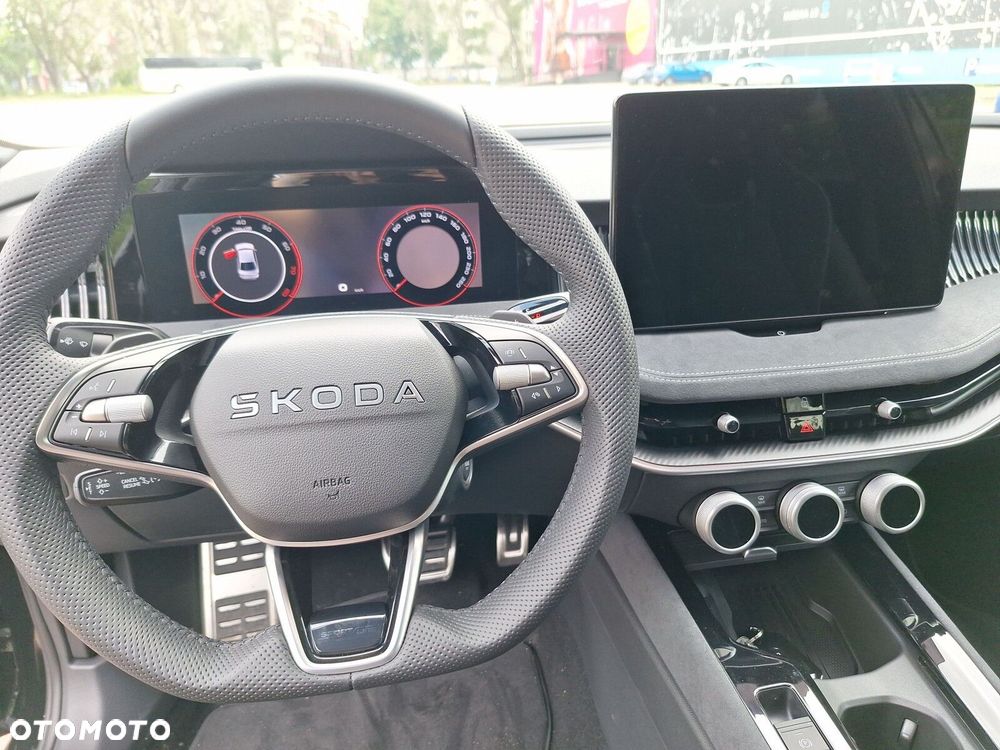 Skoda Superb 2.0 TSI Sportline DSG - 14