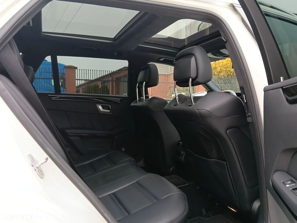 Mercedes-Benz Klasa E - 36