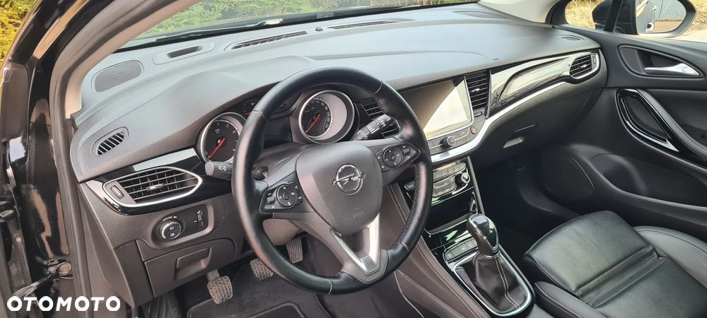 Opel Astra 1.4 Turbo Innovation - 14