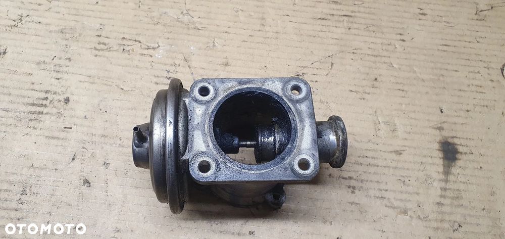 Zawór EGR BMW 3 E91 3.0D 7804380 - 1