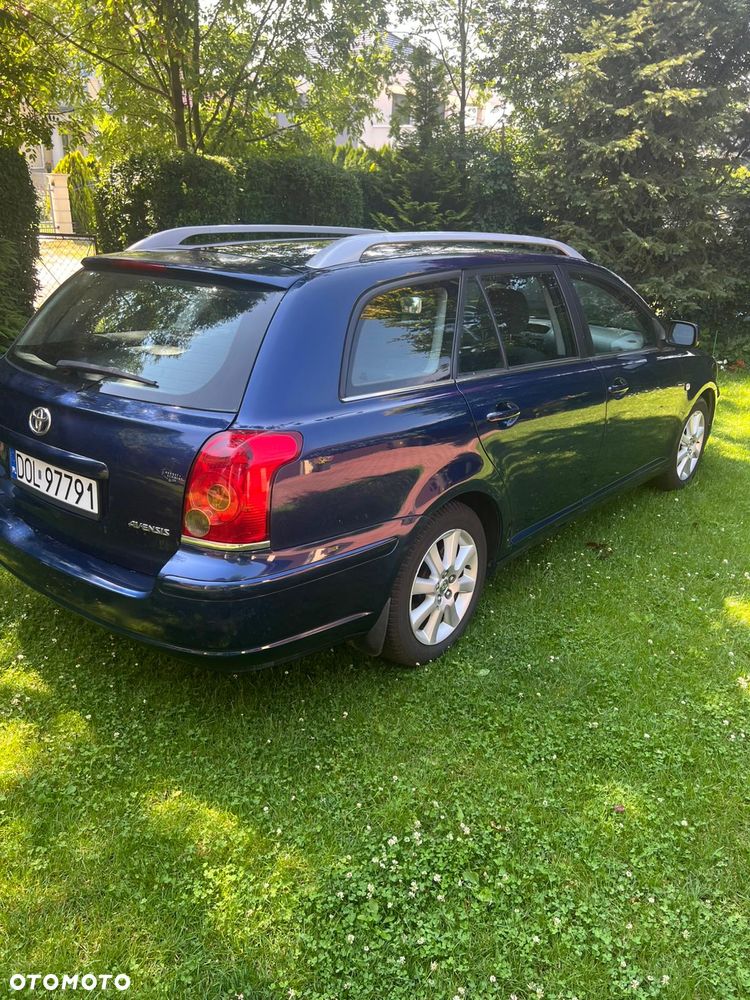 Toyota Avensis 1.8 VVT-i Sol - 7