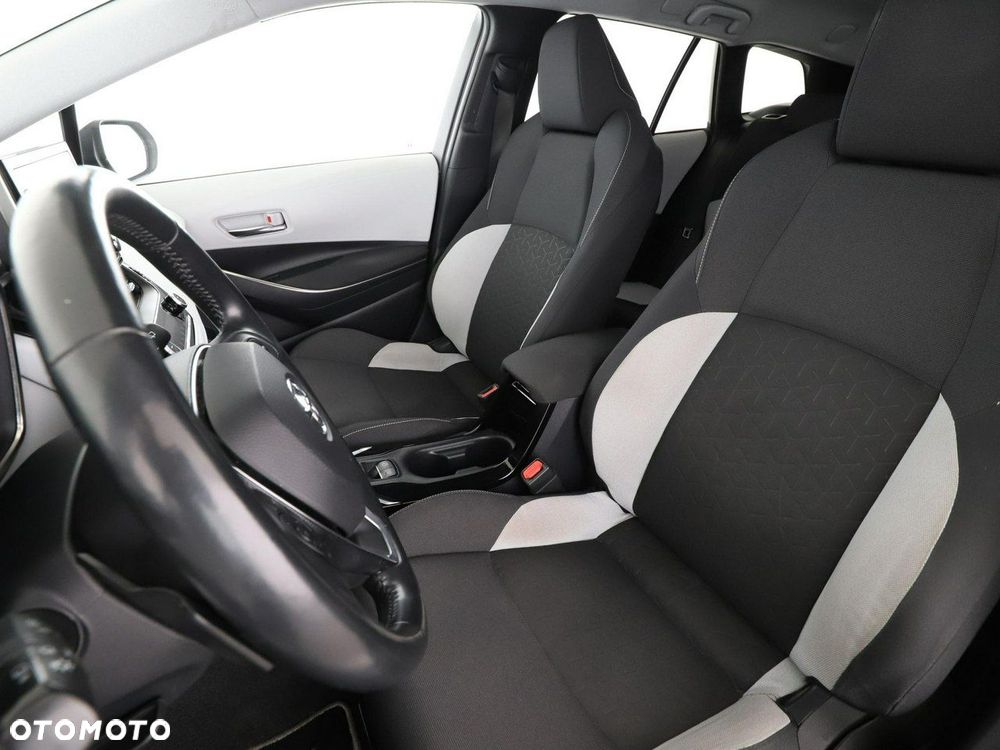 Toyota Corolla 2.0 Hybrid Executive - 14