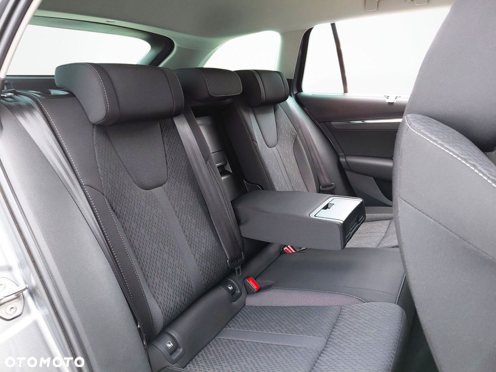 Skoda Octavia 2.0 TDI Style DSG - 12