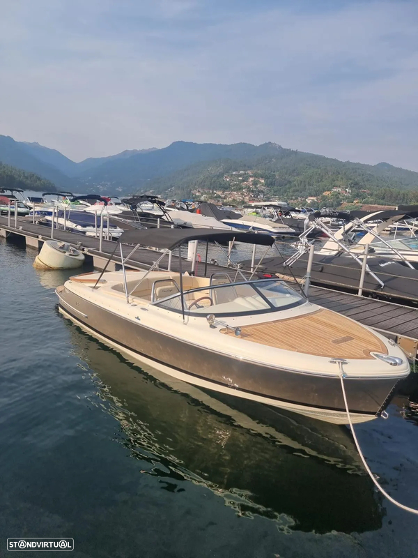 Chris Craft Capri 21 Heritage