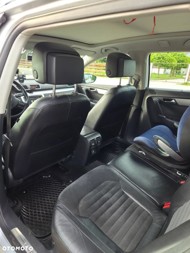 Volkswagen Passat 2.0 TDI DPF Highline DSG - 11