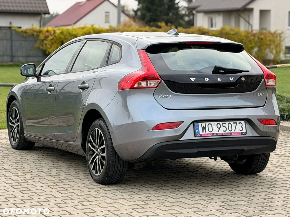 Volvo V40 - 9