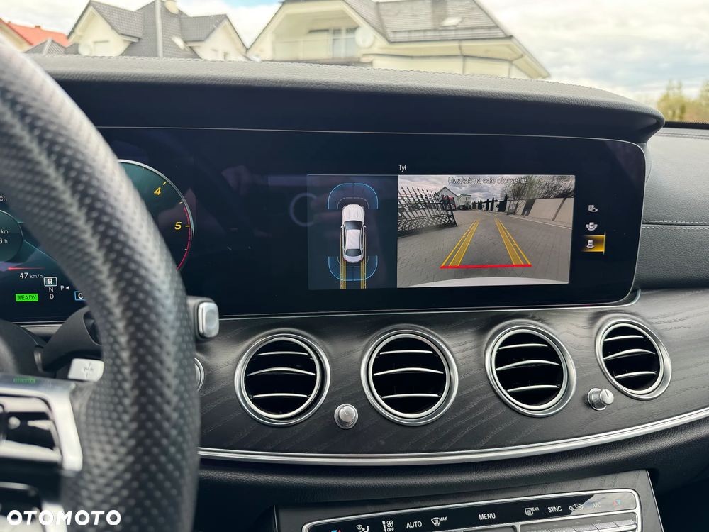 Mercedes-Benz Klasa E 220 d 4-Matic AMG - 25