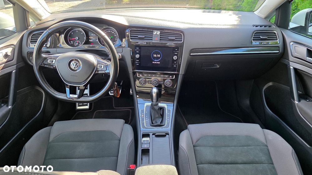 Volkswagen Golf 2.0 TDI BMT Highline DSG - 17