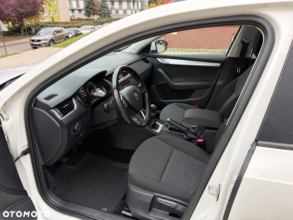 Skoda Octavia - 20