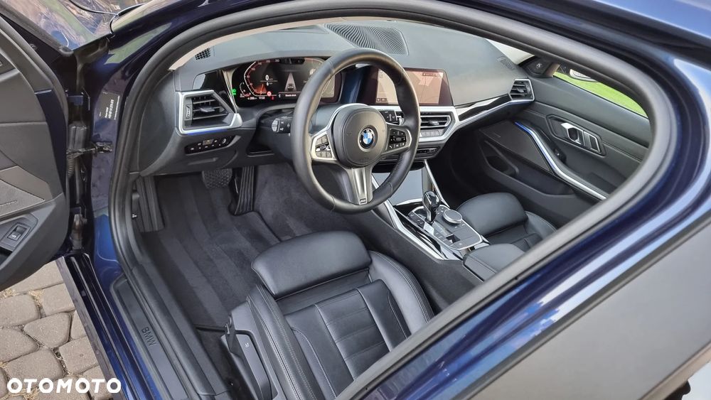 BMW Seria 3 320d - 36