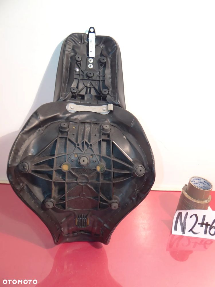 N246 HARLEY DAVIDSON FAT BOY SIEDZENIE KANAPA KIEROWCY I PASAŻERA FLFB FLBFS FAT BOY 114 M8 pasuje do modeli z lat 18 - 2O24 OEM 52000333. - 12
