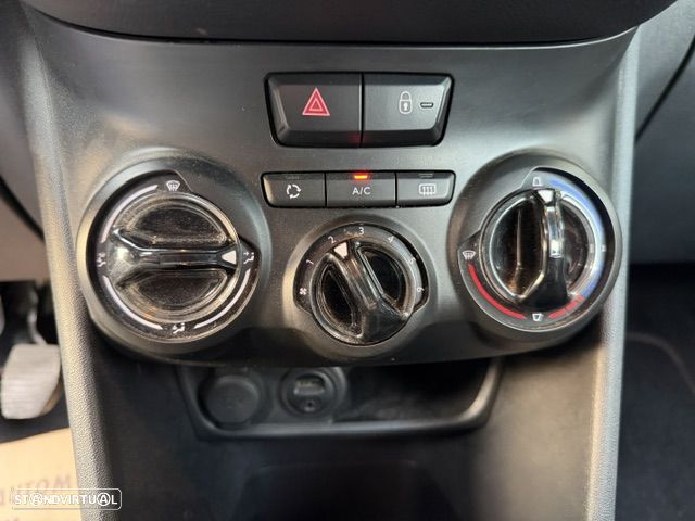 Peugeot 208 1.4 HDi Access - 11