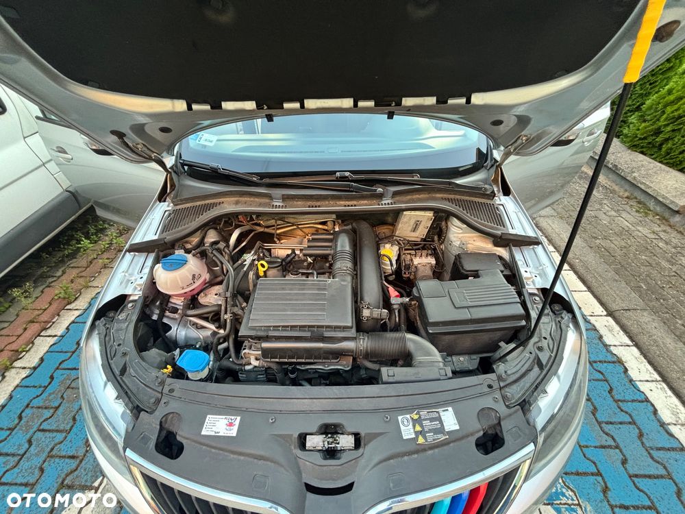 Skoda RAPID - 10