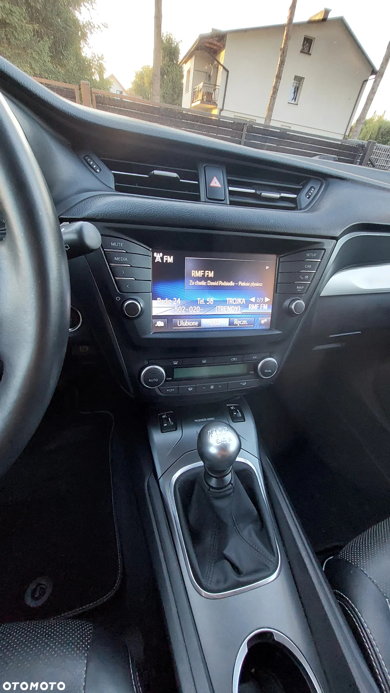 Toyota Avensis - 29