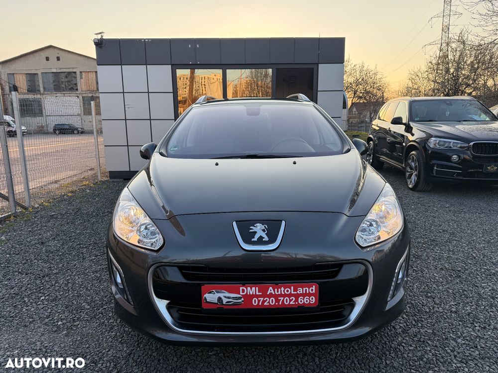 Peugeot 308 HDi FAP 150 Family - 22