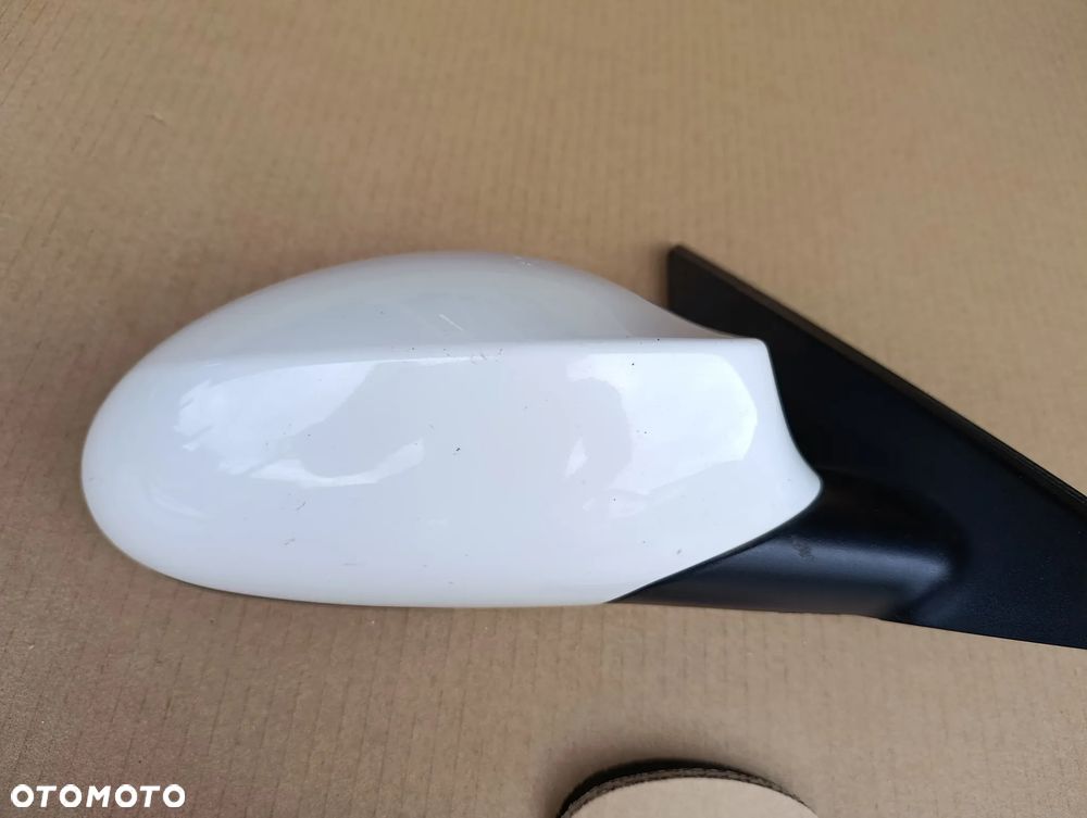BMW 1 E81 LUSTERKO PRAWE 5 PIN EUROPA - 5