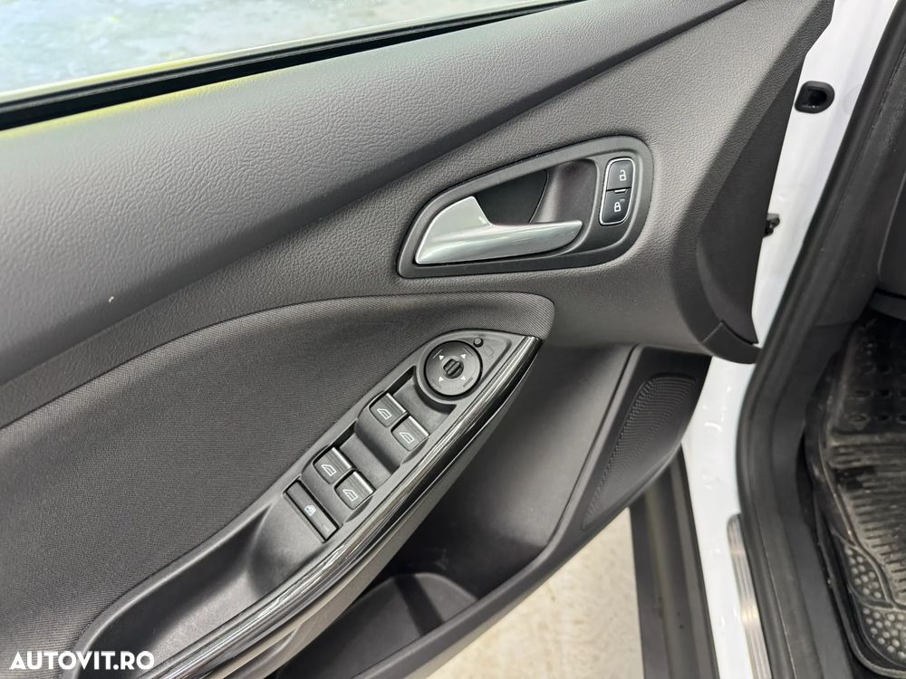 FORD Focus 2016 — imagine 20