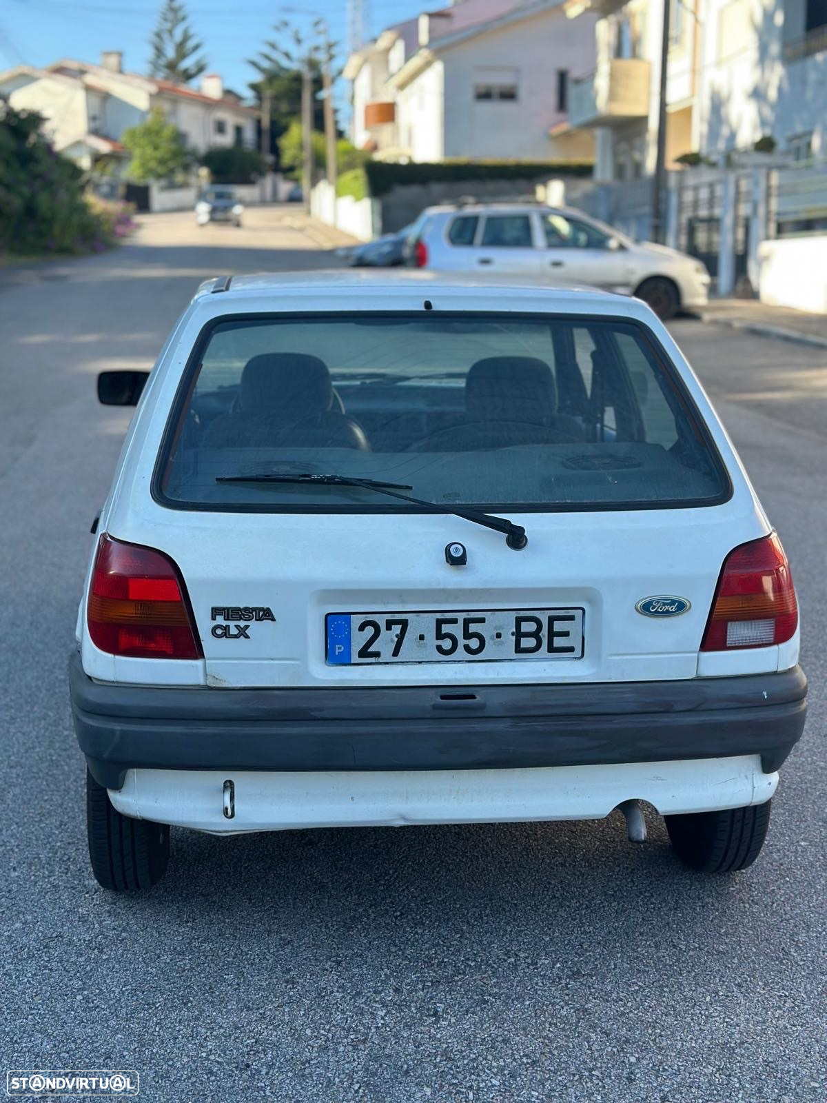 Ford Fiesta 1.1 CLX - 2