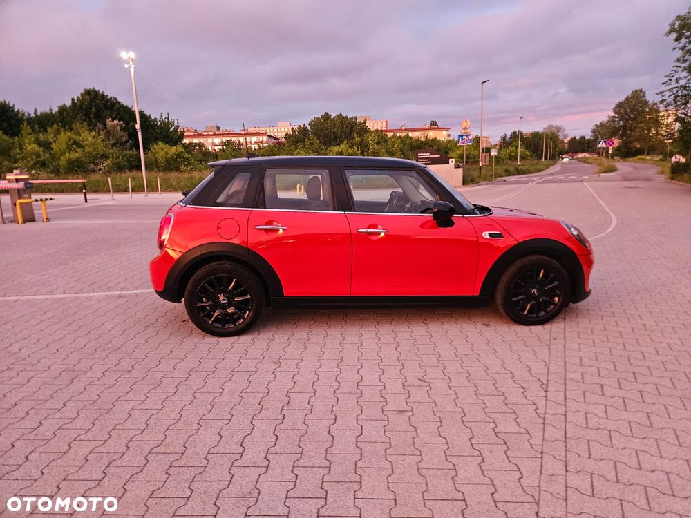 MINI Cooper Standard - 12
