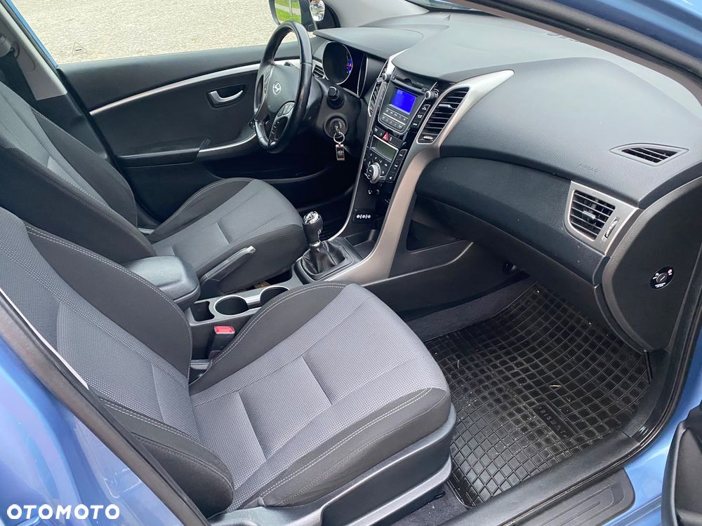 Hyundai i30 1.6 Style - 8