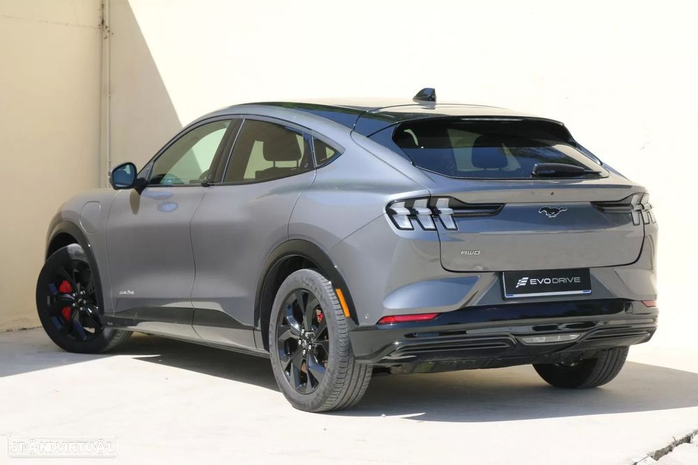 Ford Mustang Mach-E Premium AWD - 7