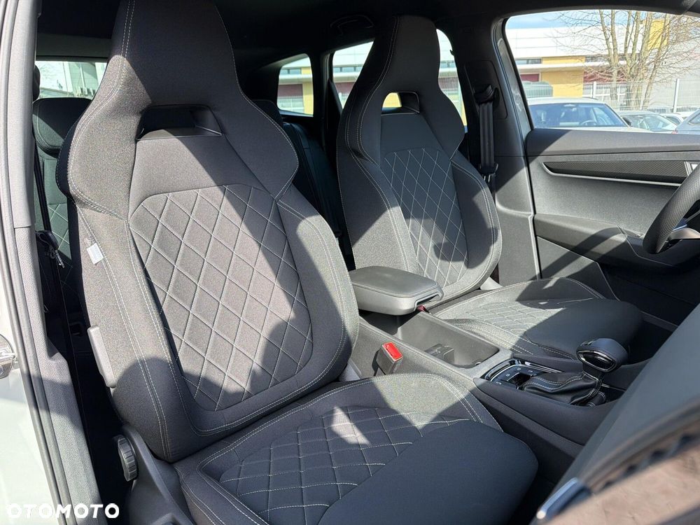 Skoda Karoq 1.5 TSI ACT Sportline DSG - 18