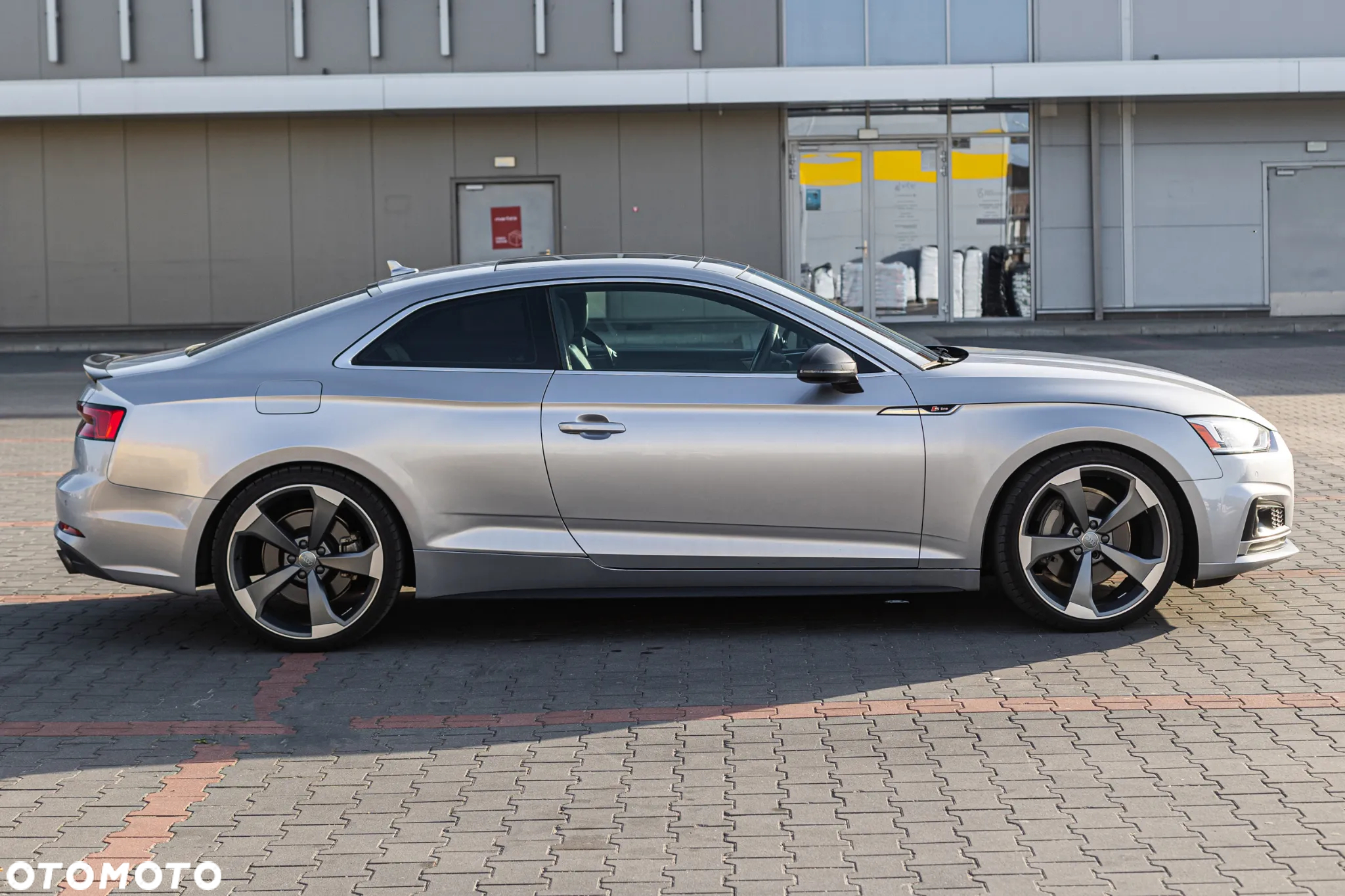 Audi A5 Coupe 2.0 TFSI quattro S tronic sport - 4