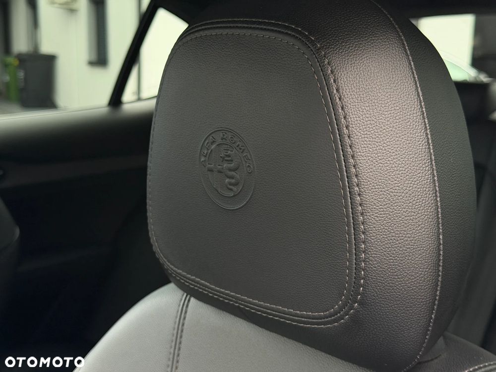 Alfa Romeo Stelvio 2.0 Turbo Q4 - 26
