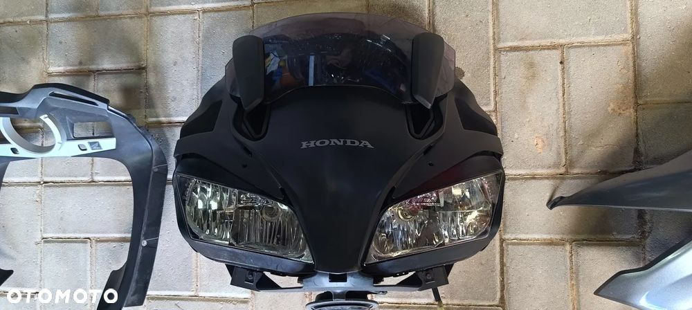 HONDA CBF 1000 LICZNIK ZEGARY WYPEŁNIENIE OWIEWKA BOK ZEGARY - 2