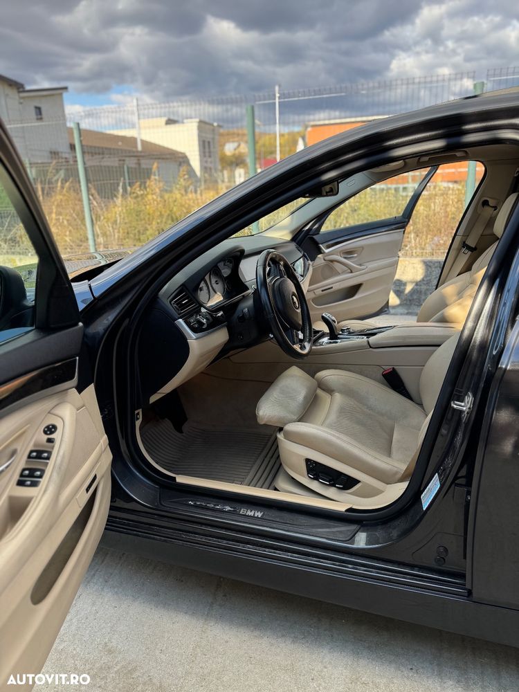 BMW Seria 5 520d - 8