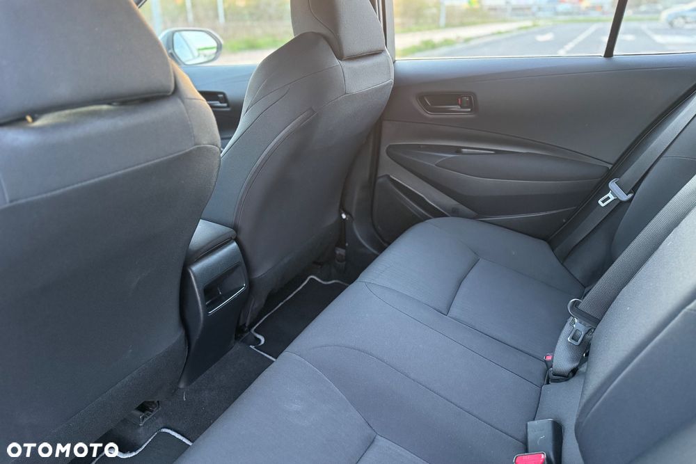 Toyota Corolla 1.8 Hybrid GPF Active - 29