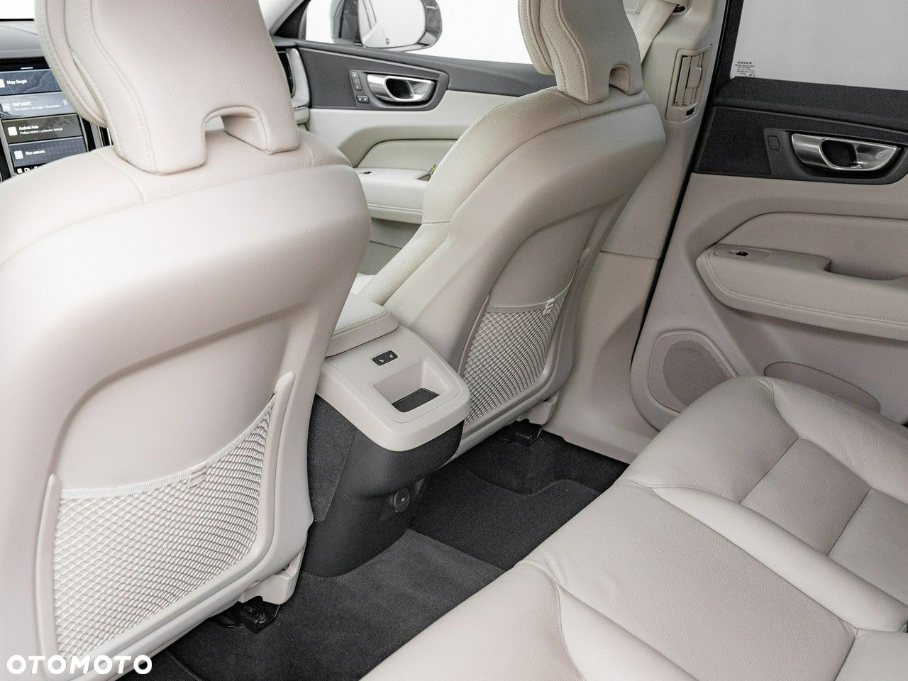 Volvo XC 60 - 22