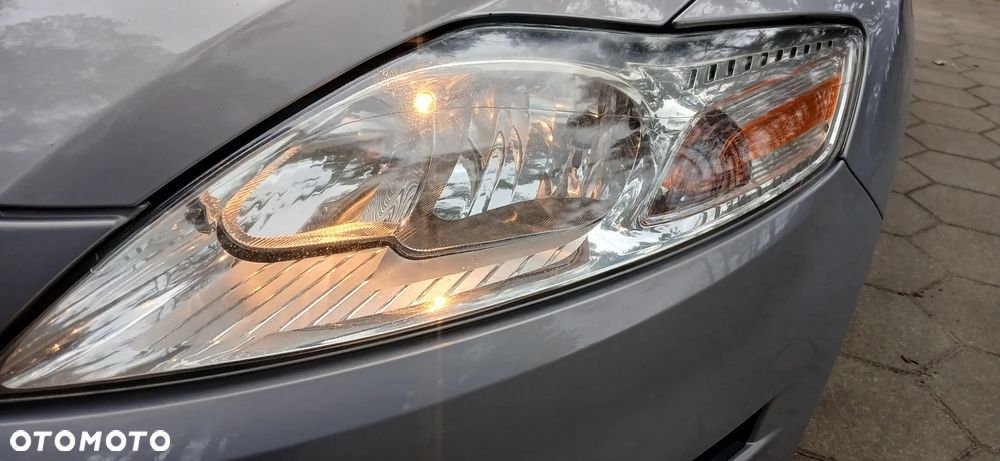 Ford Mondeo 2.0 TDCi Trend - 22