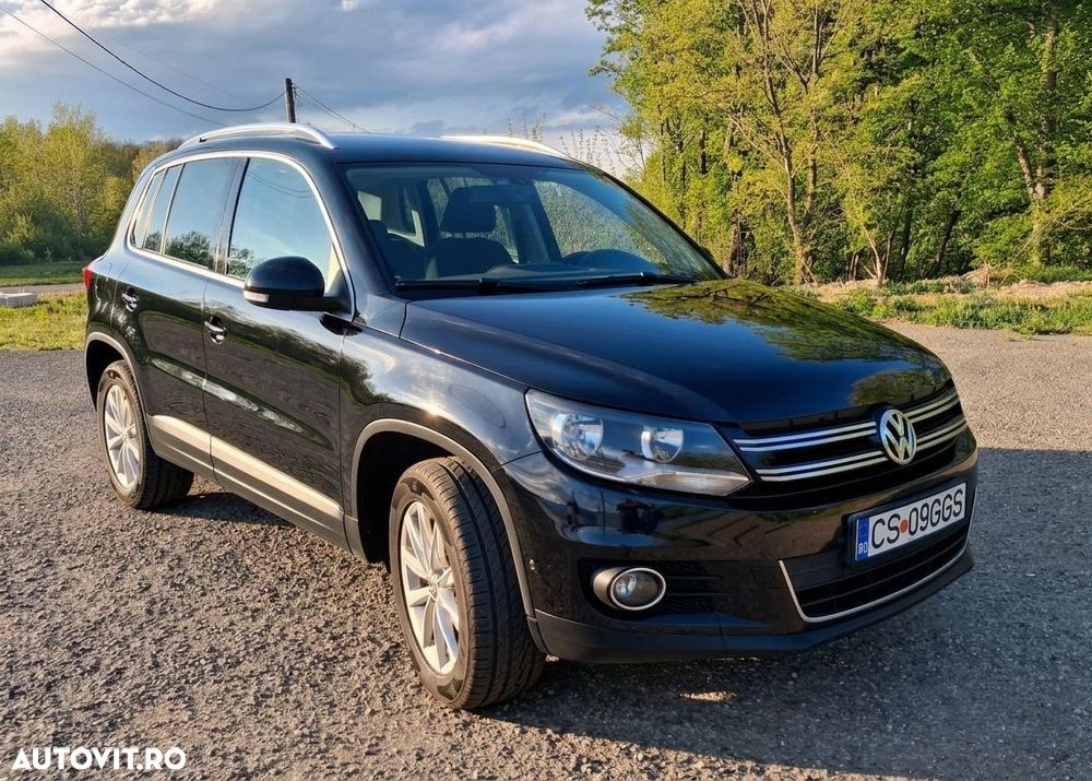VOLKSWAGEN Tiguan 2012