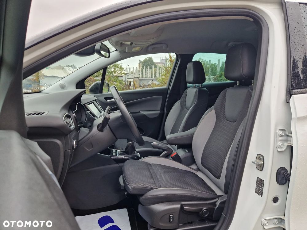 Opel Crossland X - 10