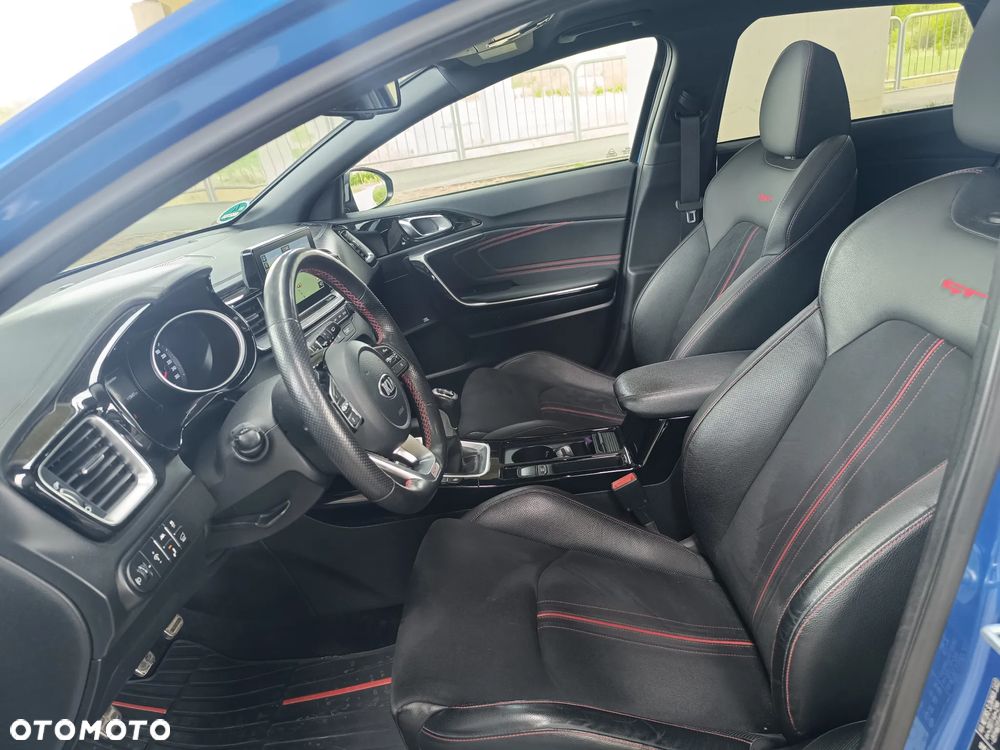 Kia ProCeed 1.6 T-GDI OPF GT - 9