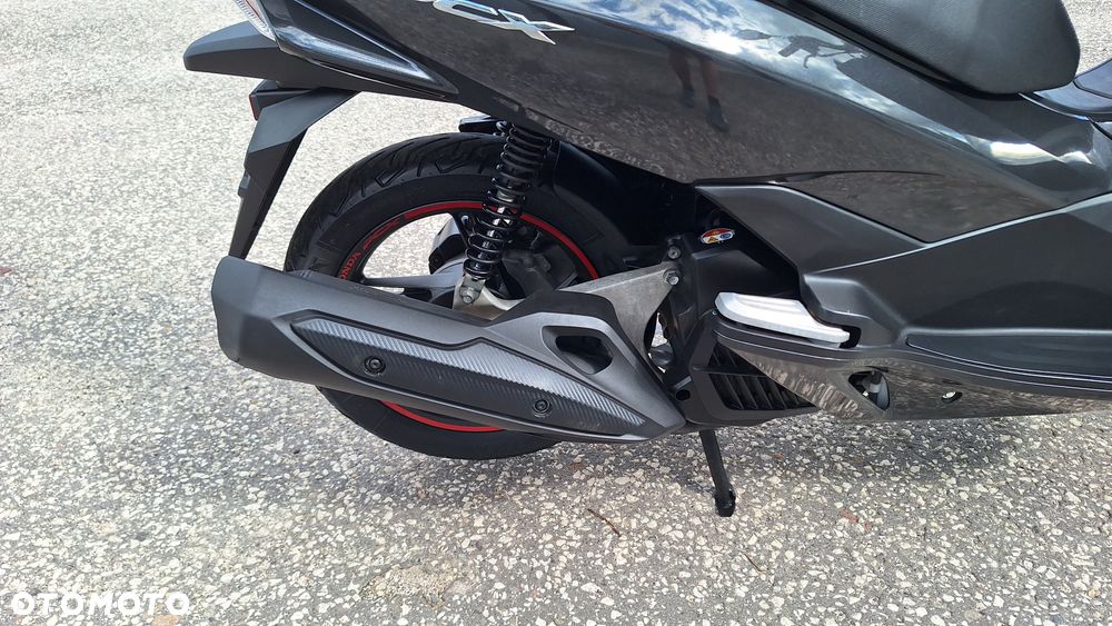 Honda PCX - 17